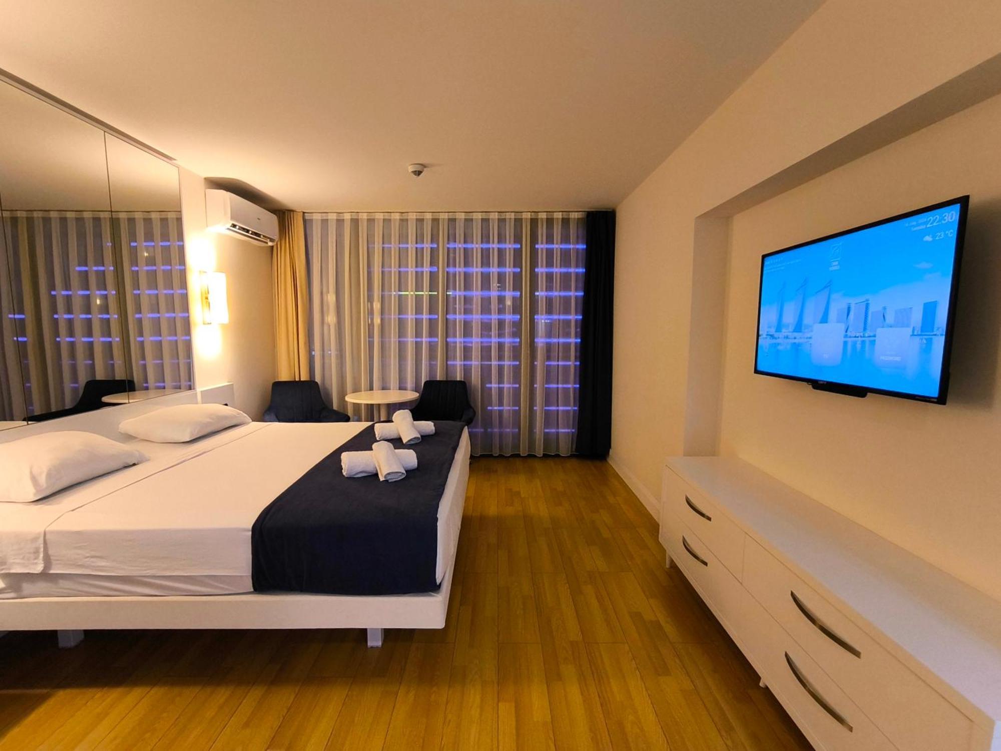 Orbi-City Batumi Apartments Sea View Exterior photo